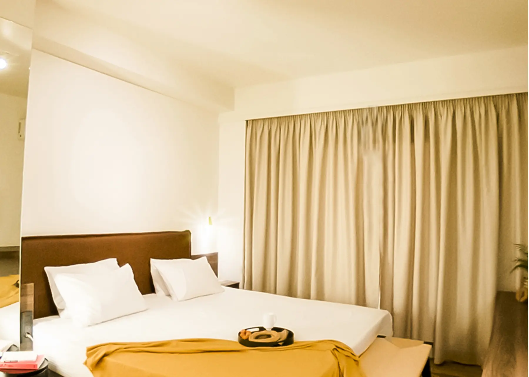 Deluxe Room with Balcony at Gaia Athens - seating area